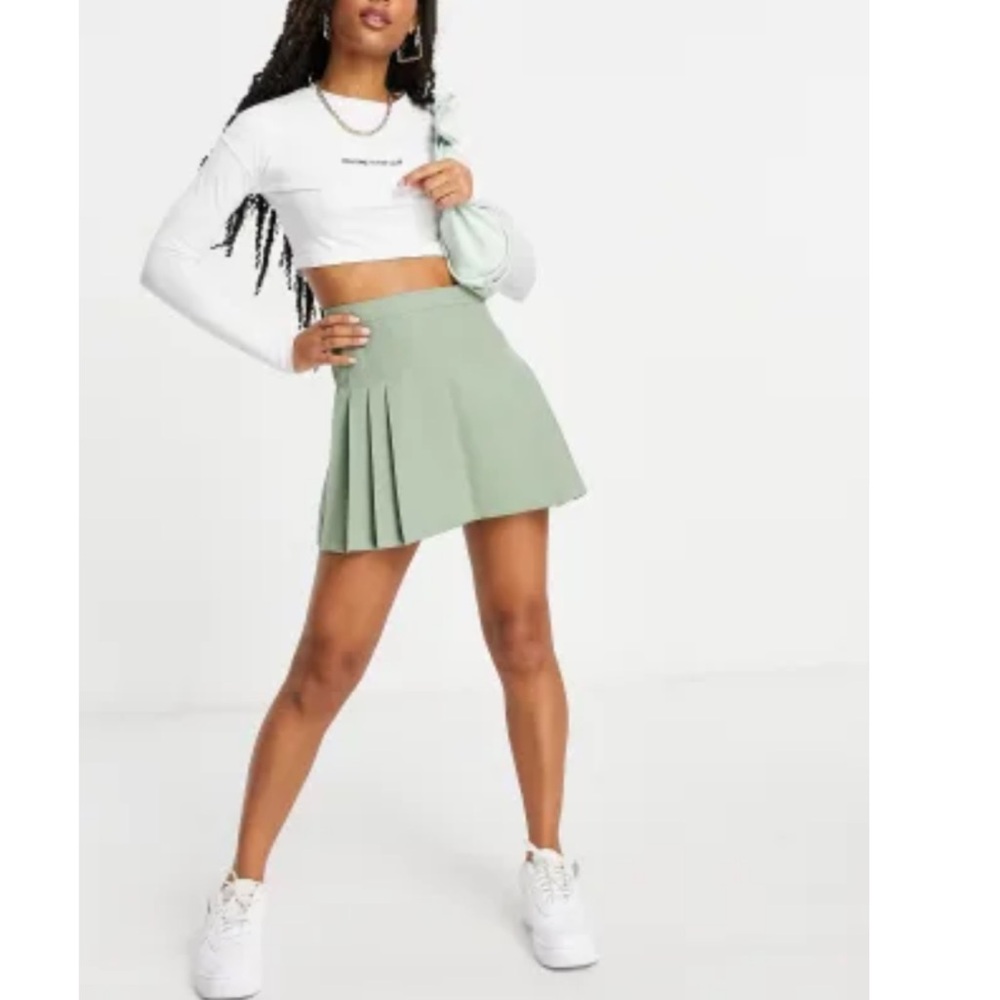 (4) ASOS DESIGN Mansy Suit 90s Kilt Pleated Mini Skirt Sage Green Pastel Small